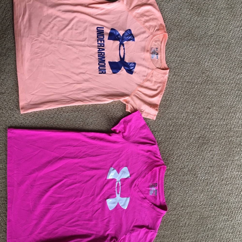 Girls size youth medium Under Armour shirts!